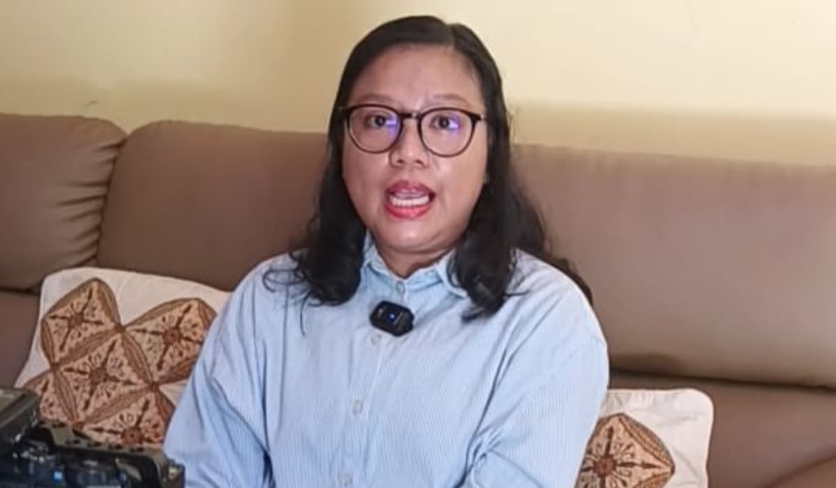 Staf Sekretariat Dinas Pendidikan dan Kebudayaan Kabupaten Sumba Barat Daya (SBD), Catherina Rambu Kapu Horo